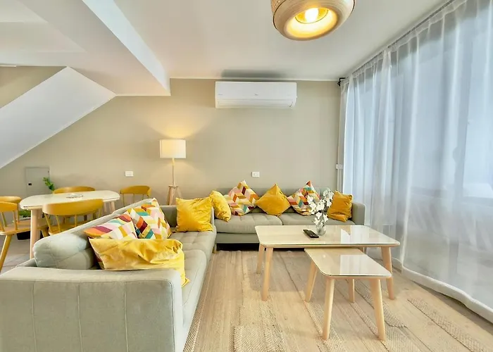Bali Duplex Private Pool 2br & Nanny - Gouna