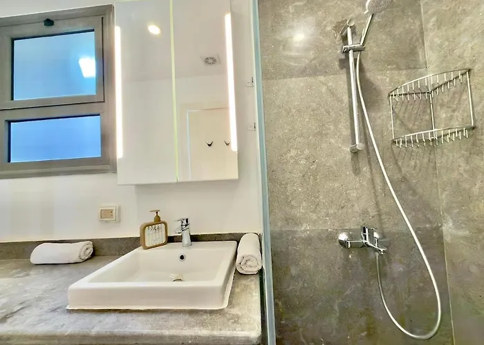 Bali Duplex Private Pool 2br & Nanny - Gouna شقة